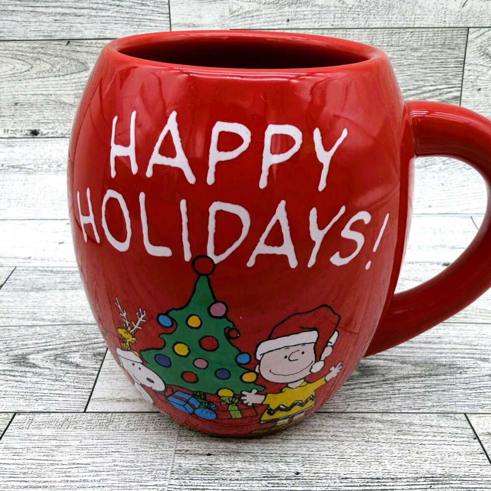 Vandor, LLC 2012 Peanuts Worldwide Snoopy Happy Holidays 16 Oz Tea/Coffee Mug